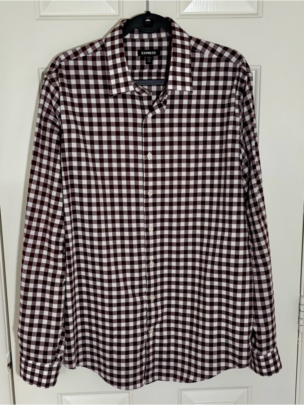 Express Men’s Burgundy and White Checkered Button-Up Shirt (LRG 16-16 1/2) NWOT
